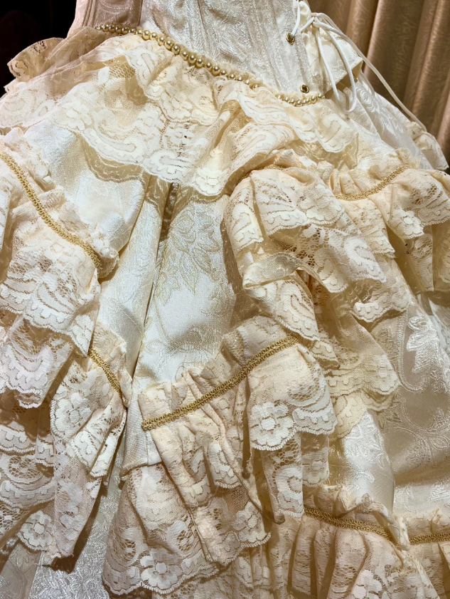 Apricot Ball Gown Off the Shoulder Layered Lace Satin 16th Birthday Dress Quinceanera Dress DP4439