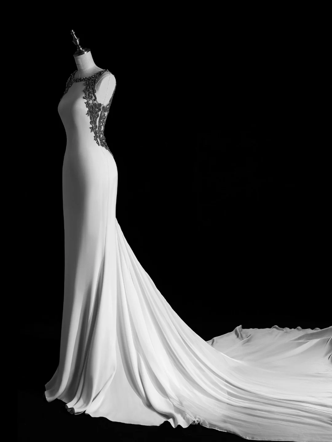 Elegant Mermaid Strap Beaded White Satin Long Prom Dress Evening Dress DP2183