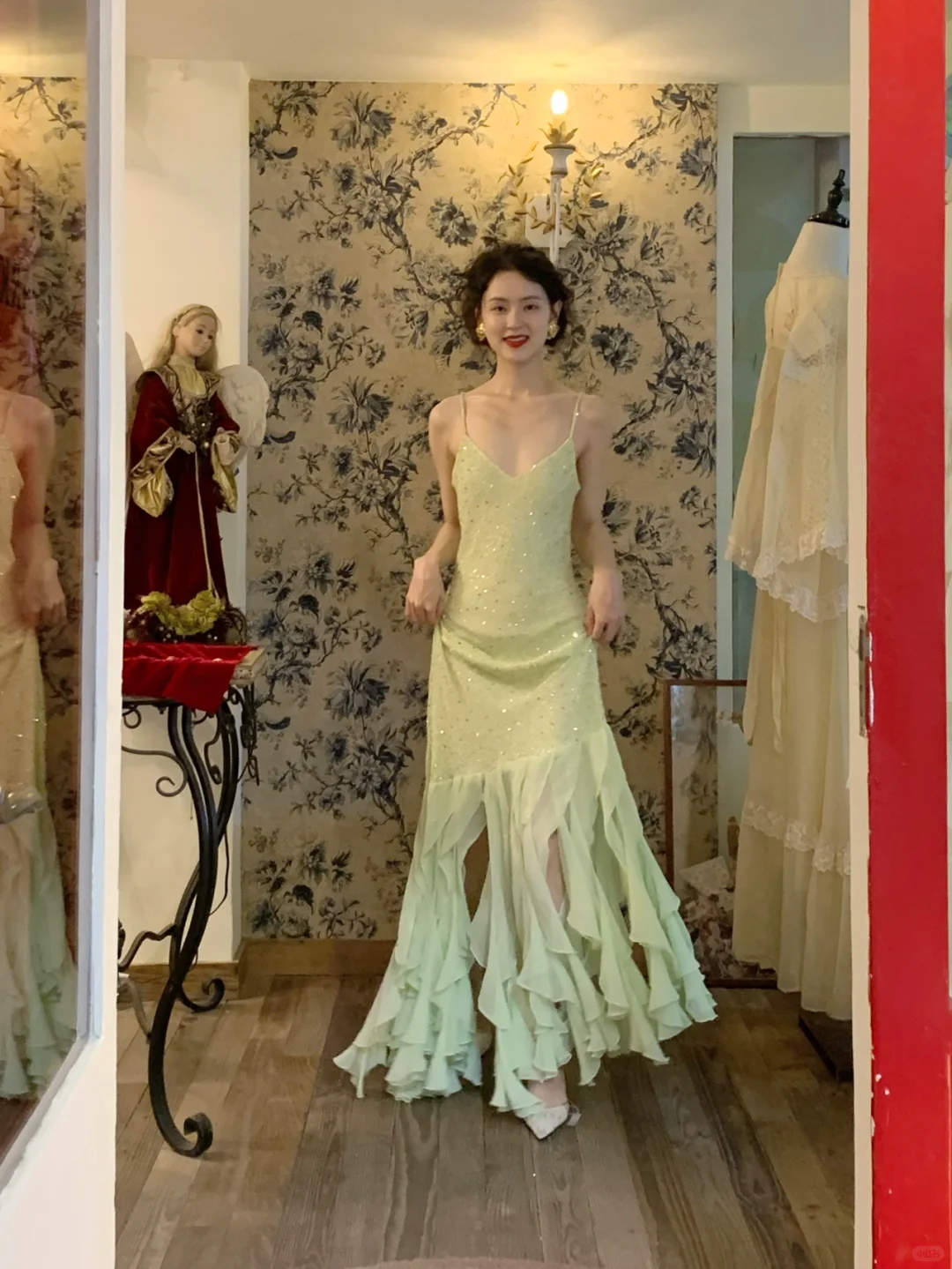 Vintage Light Green Mermaid Spaghetti Strap Beaded Ruffle Chiffon Prom Dress 22th Birthday Dress DP3927