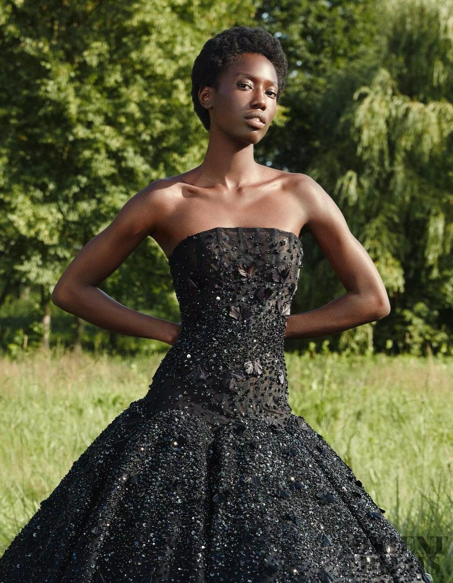Stunning Black Ball Gown Strapless Beaded Tulle 16th Birthday Dress Prom Dress DP3710
