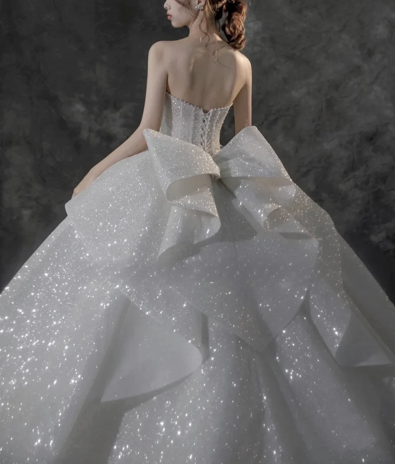 Stunning Ball Gown Strapless Beaded Sequin Prom Dress Wedding Dress with Butterfly DP3961