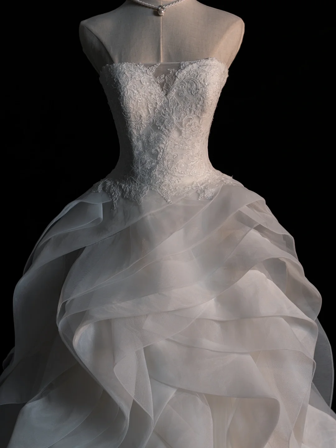 Elegant A Line Sweetheart Neck White Lace Ruffle Tulle Long Prom Dress Graduation Prom Dress DP2147