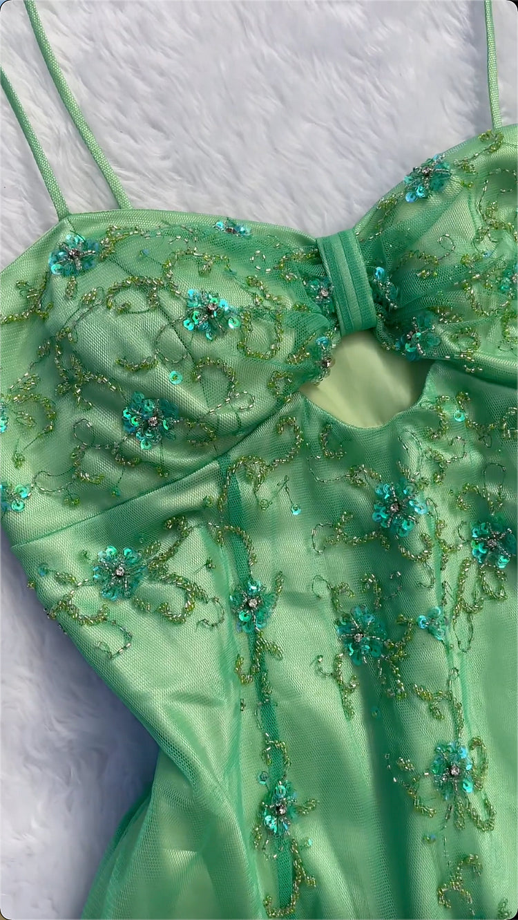 Stunning A Line Spaghetti Strap Beaded Green Tulle Satin Prom Dress Evening Dress DP1808
