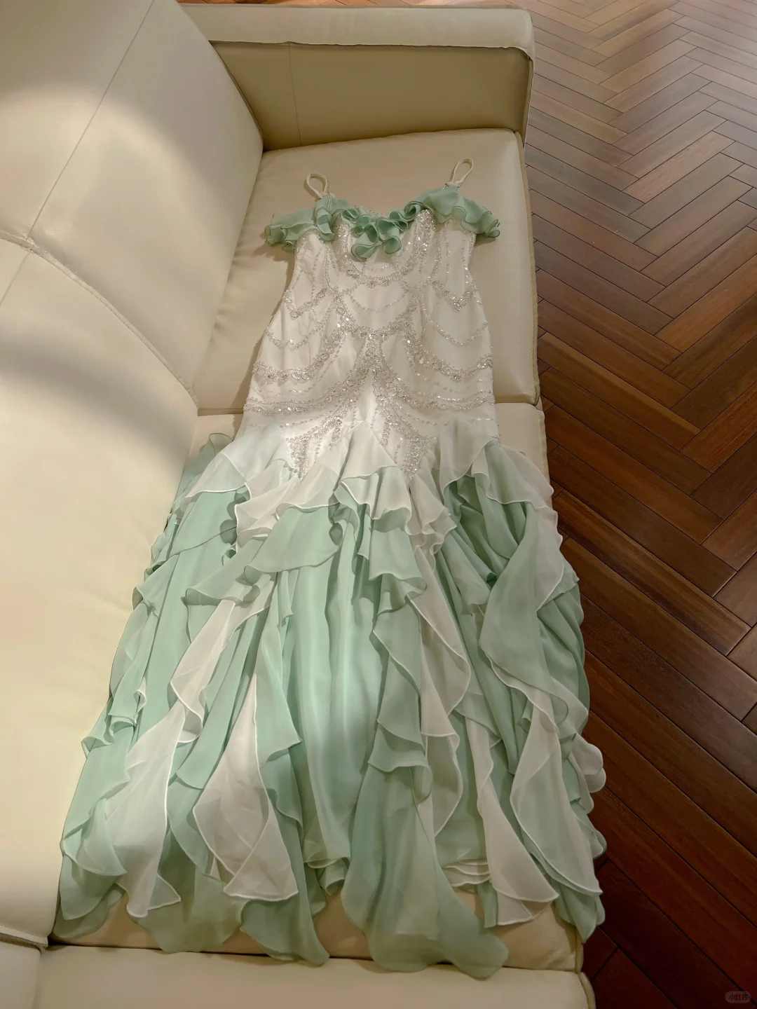 Stunning Mermaid Spaghetti Strap Beaded Ruffle Green White Chiffon Prom Dress Evening Dress DP2491