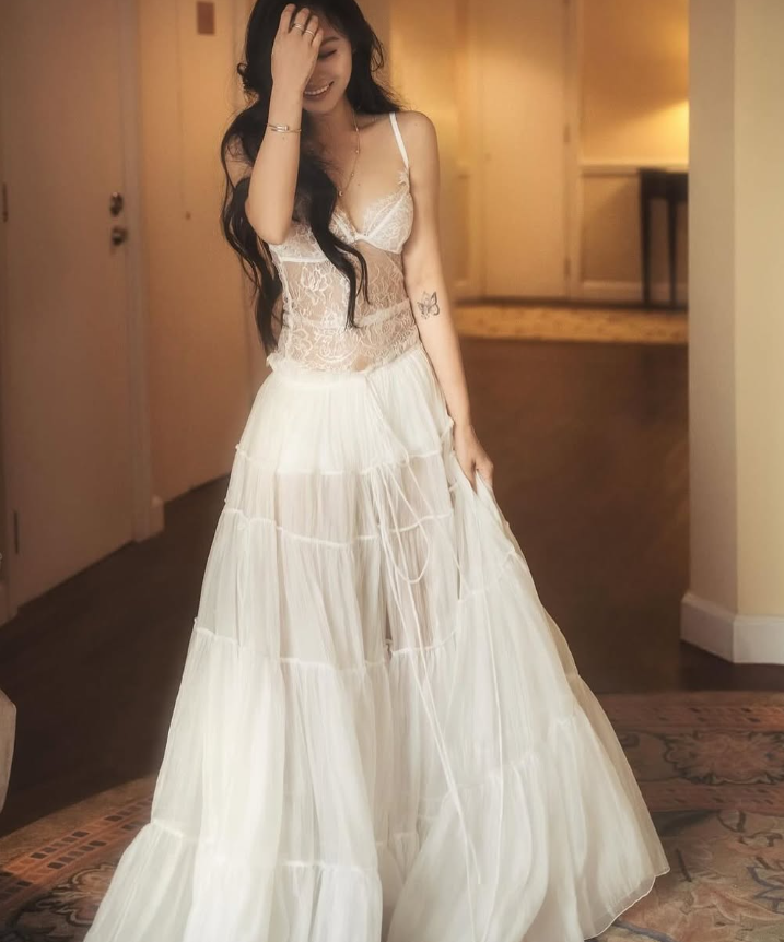 Elegant A Line Spaghetti Strap White Lace Chiffon Prom Dress Evening Dress DP1697