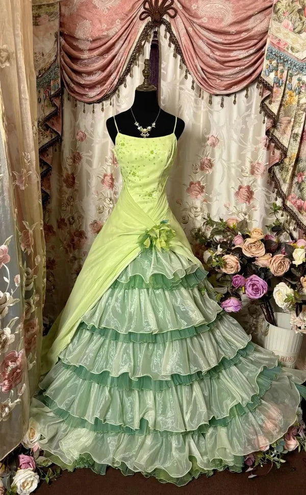 Green Vintage Ball Gown Spaghetti Strap Beaded Layered Organza Satin Prom Dress Party Dress DP3172