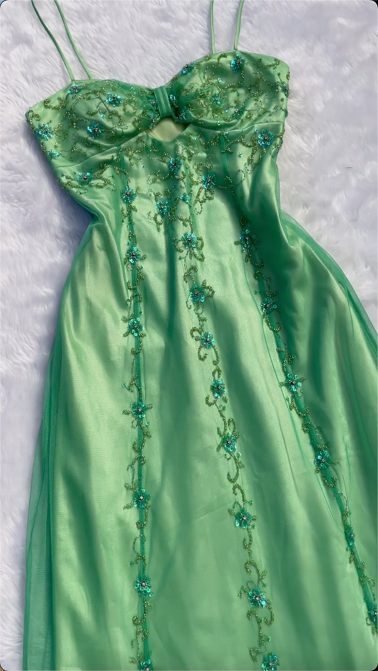 Stunning A Line Spaghetti Strap Beaded Green Tulle Satin Prom Dress Evening Dress DP1808