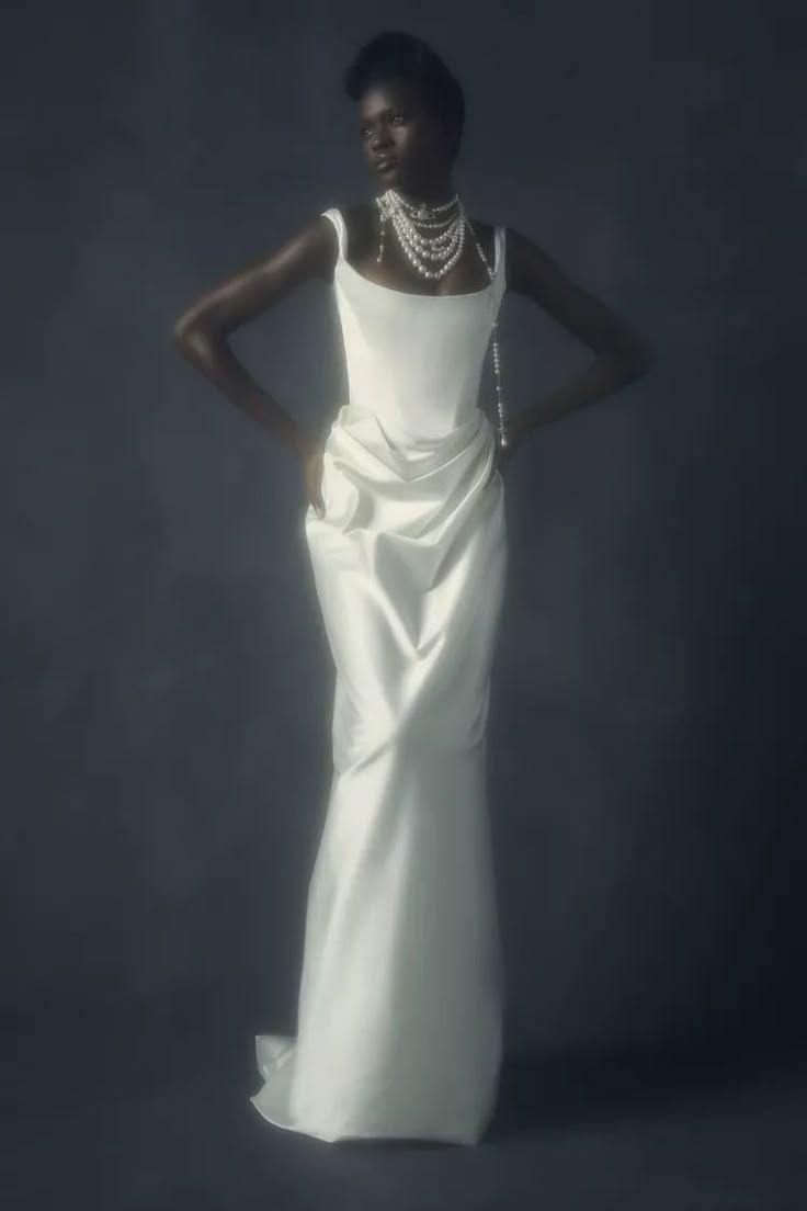 Fashion Mermaid Straps Long Prom Dress White Satin Backless Wedding Dress DP136