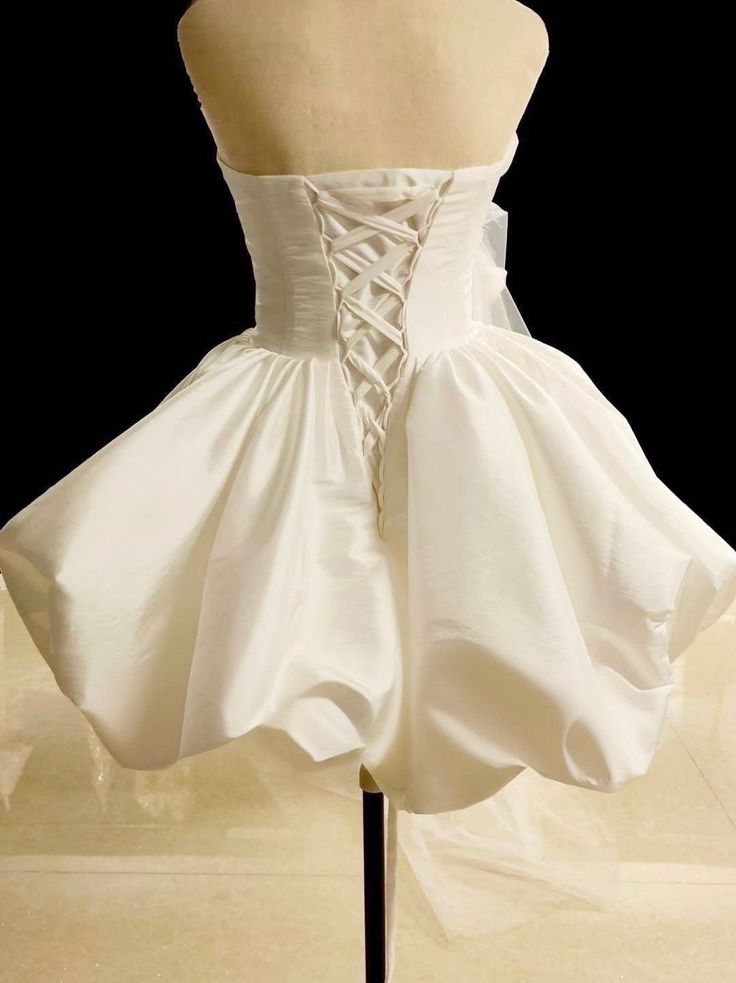 White Sweetheart Neck Floral Satin Short Prom Dress Homecoming Dress DP1167