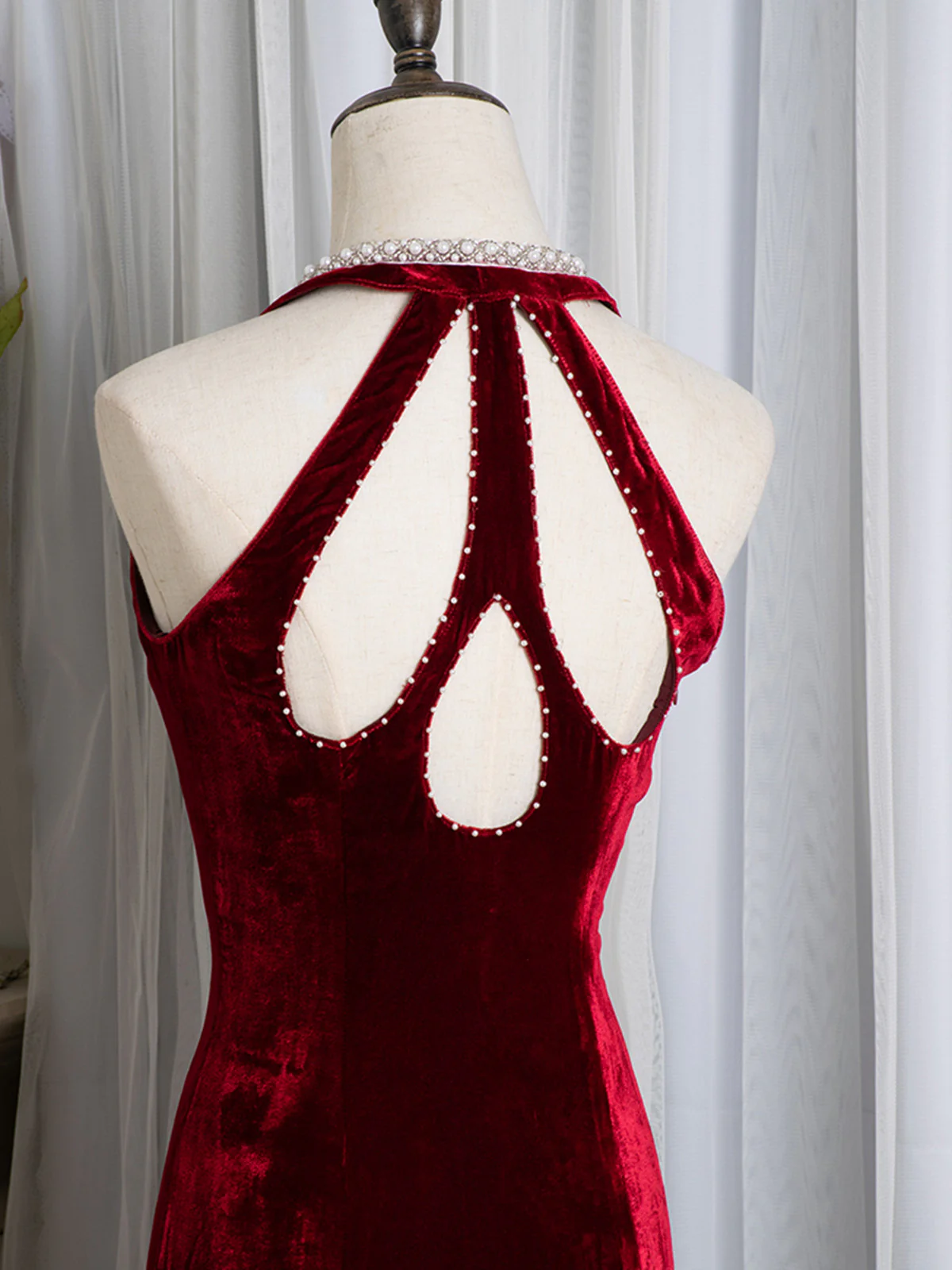 Charming Burgundy Mermaid Velvet Long Prom Dress Deep V Beaded Evening Dress DP298
