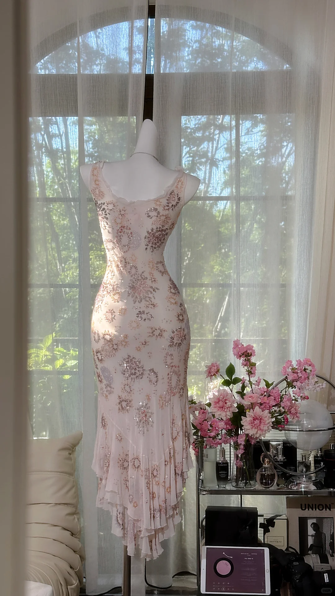 Gentle Vintage Light Apricot Sheath Beaded Layered Chiffon Tea Length Prom Dress DP4949