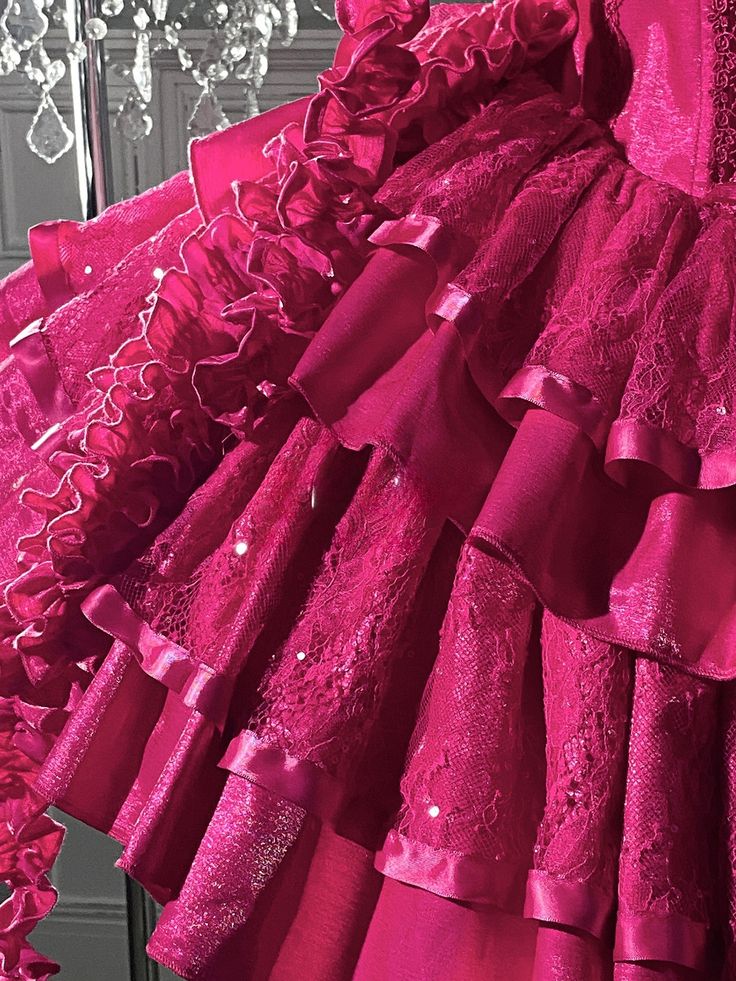 Pink Roses Neckline Lolita Goth Boning Dress Sequins Tiered Ruffle Dress DP4069