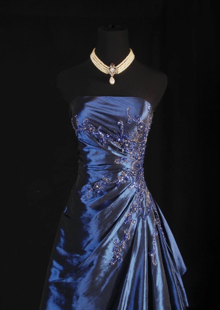 Vintage Ball Gown Strapless Navy Blue Satin Long Prom Dresses Party Dress DP3246