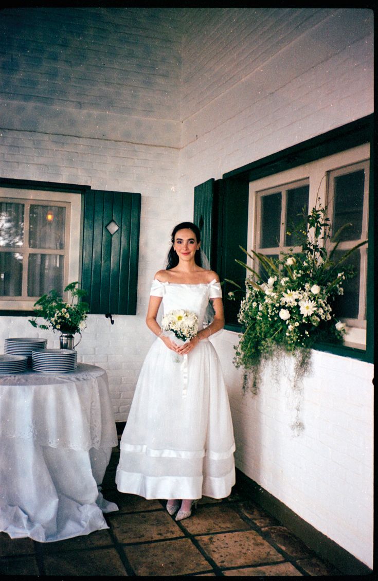 Vintage Cute A Line Off the Shoulder White Organza Long Prom Dress Wedding Dress DP7192