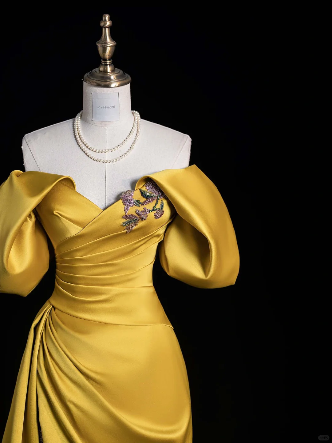 Elegant A Line Off the Shoulder Appliques Yellow Satin Prom Dress Evening Dress DP2023