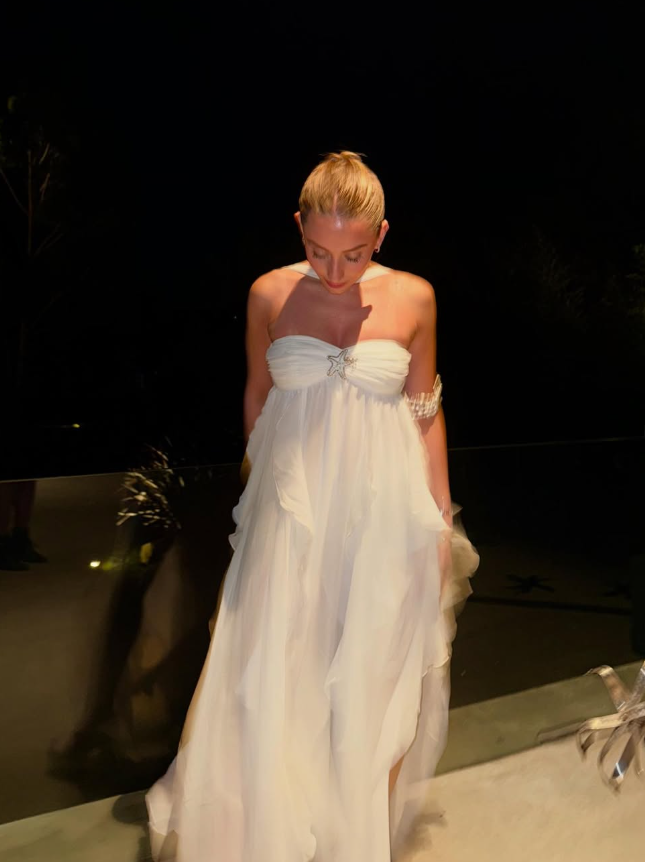 Flowy White A Line Halter Ruffle Chiffon Prom Dress Party Dress Vacation Dress DP3525