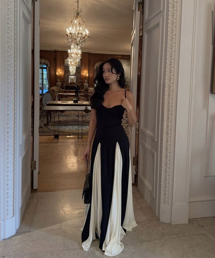 Classic A Line Spaghetti Strap Ivory Chiffon Black Satin Prom Dress Party Dress Formal Dress DP3524
