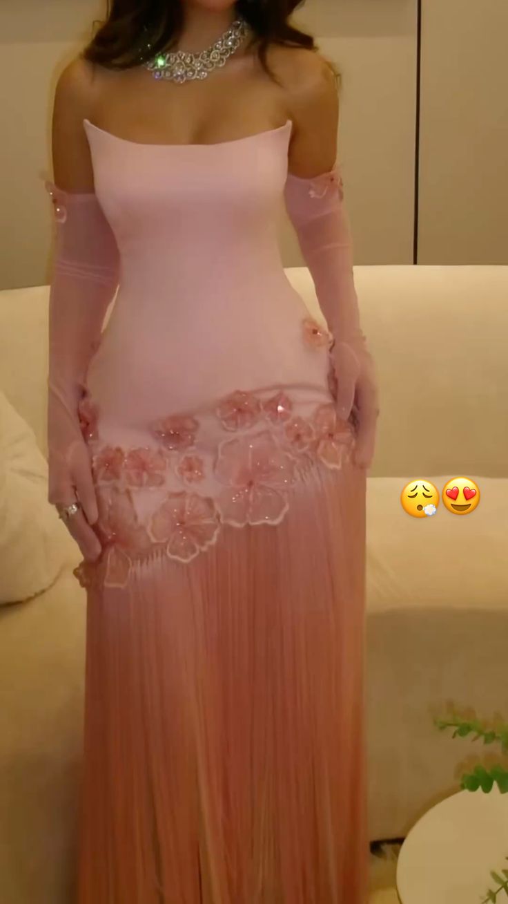 Gentle Pink Sheath Strapless Appliques Beaded Satin Long Prom Dress Wedding Guest Dress DP4083