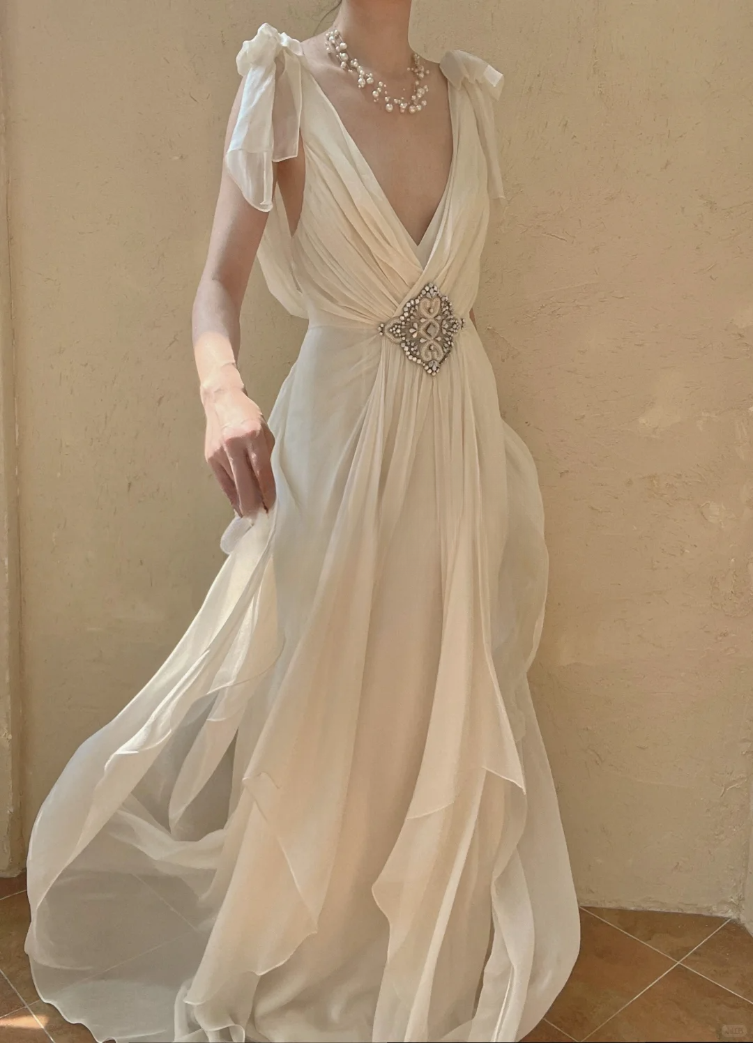 Flowy Retro A Line V Neck Beaded Chiffon Long Prom Dress Evening Dress DP3325