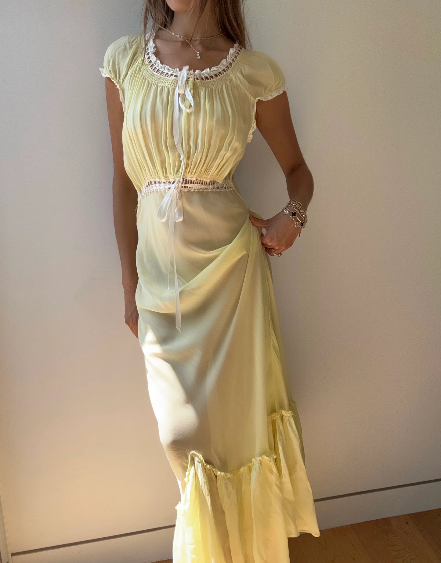 Vintage Yellow A Line Round Neck Chiffon Long Party Dress Outfits DP3743