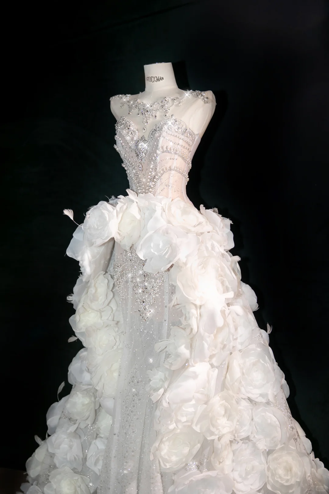 Exquisite White 3D Floral Beaded Feather Tulle Prom Dress Evening Dress Party Dress DP2965