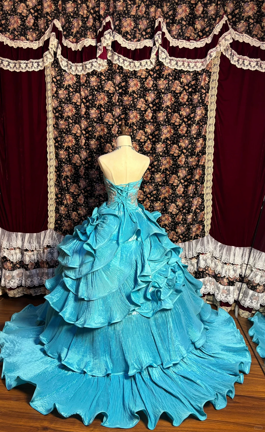 Vintage Unique Blue Ball Gown Strapless Beaded Layered Satin Prom Dress Sweet 16 Dress DP5662