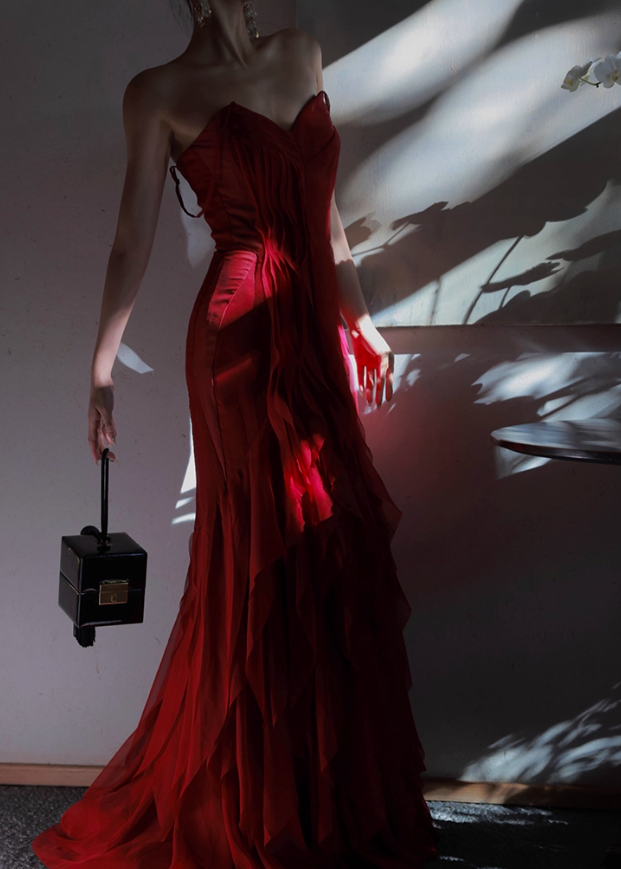 Stunning Burgundy Mermaid Spaghetti Strap Layered Chiffon Prom Dress Party Dress Date Dresses DP3684