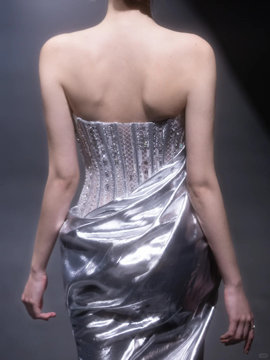 Unique Sheath Strapless Corset Silver Sequin Satin Prom Dress Evening Dress with Slit DP2800