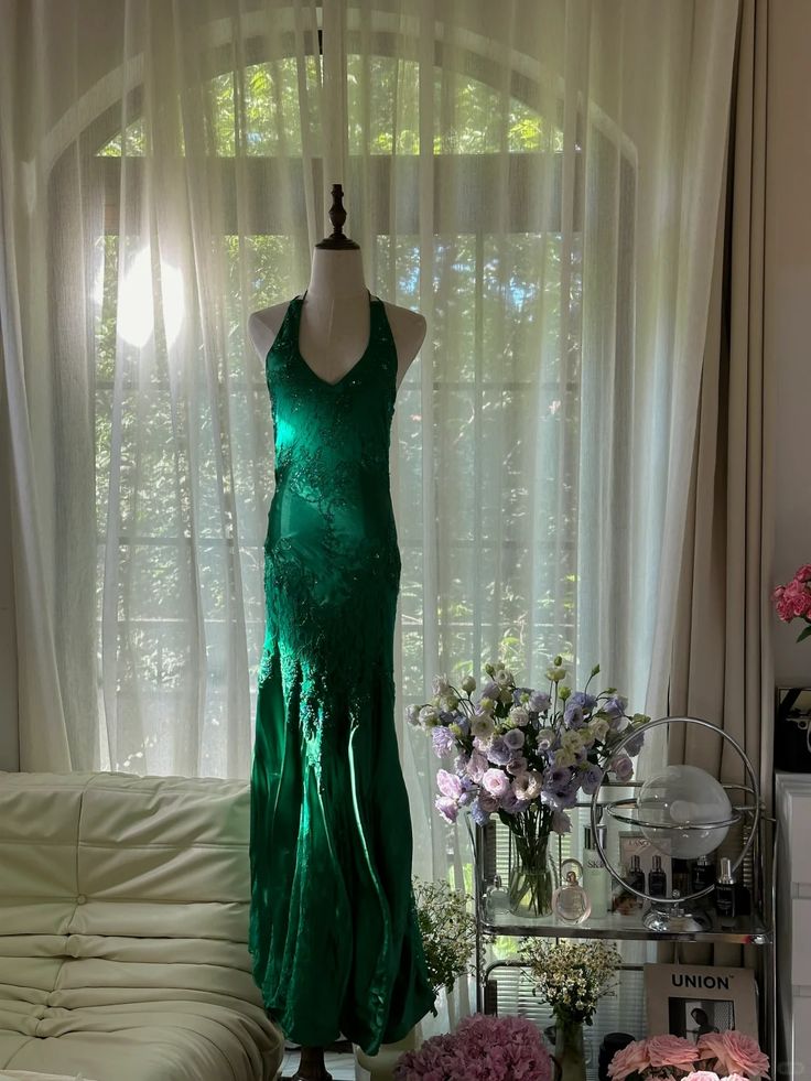 Green Sheath Halter V Neck Beaded Chiffon Long Open Back Party Dress Evening Dress DP2341