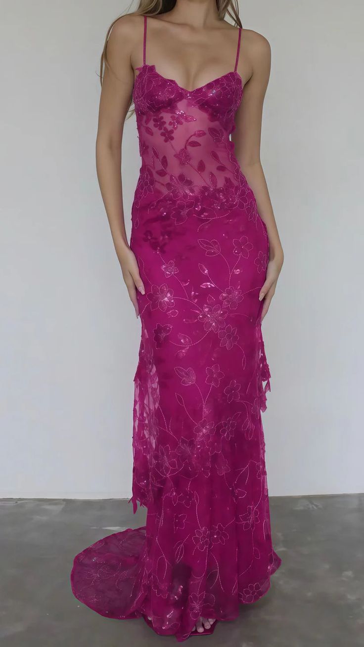 Exquisite Black Floral Beaded Sequin Tulle Long Evening Gown Prom Gown DP2919