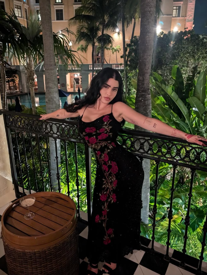 Sexy Black Sequin Sheath Spaghetti Strap Flower Embroidery Evening Dress Cocktail Dress DP3139