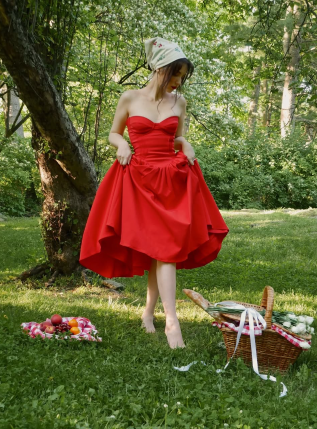 Charming Red A Line Sweetheart Neck Satin Prom Dress Date Formal Dress DP3389