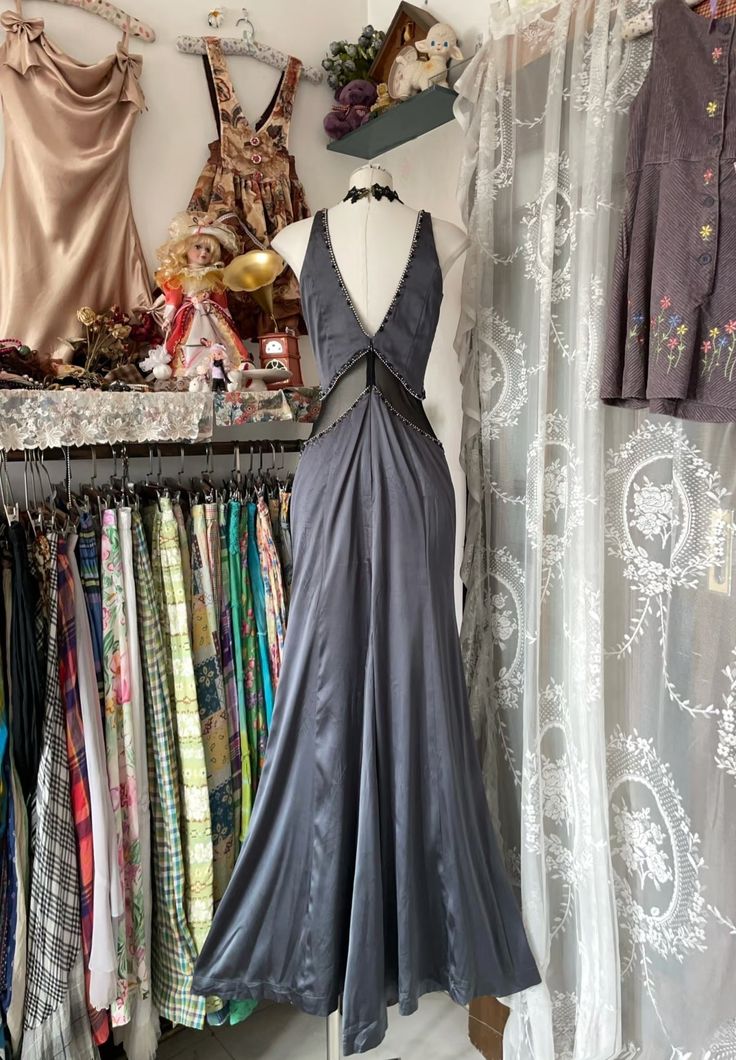 Vintage Grey Mermaid V Neck Beaded Satin Long Prom Dress Wedding Guest Dress DP4079