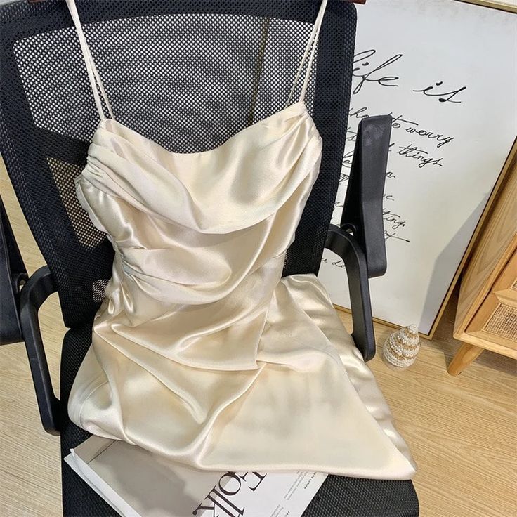 Sexy Mermaid Spaghetti Straps Ivory Satin Prom Dress DP799