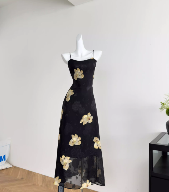 Black A Line Spaghetti Straps Yellow Floral Chiffon Vacation Dress Prom Dress Outfits DP3551