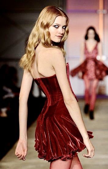 Cute A Line Strapless Burgundy Velvet Short Party Dress Homecoming Dress DP2326