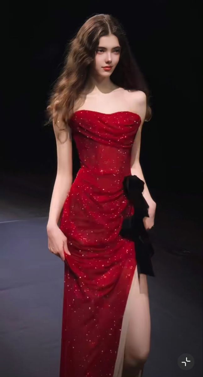 Sexy Burgundy Sheath Strapless Sequin Long Prom Dress Party Dress with Slit DP4135