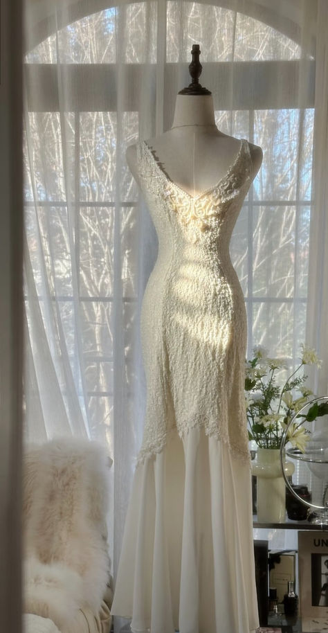 Gentle Mermaid V Neck White Lace Chiffon Long Party Dress Evening Dress DP2344