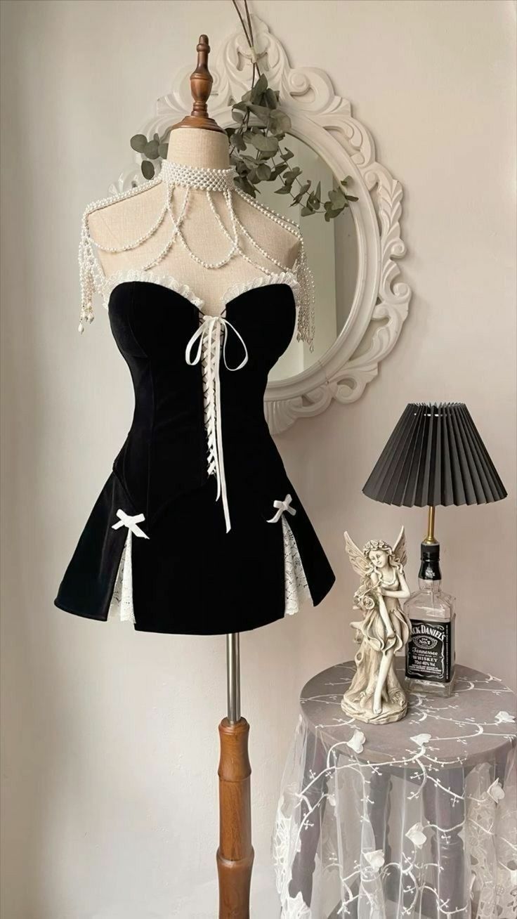 Cute A Line Strapless Black Velvet Homecoming Dress With Bowknot DP1331