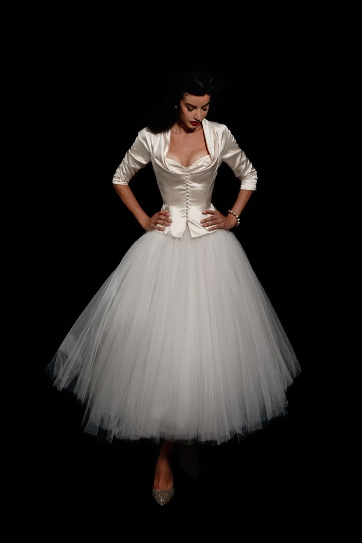 Vintage A Line Long Sleeve Satin Tulle Prom Dress Wedding Dress DP3699