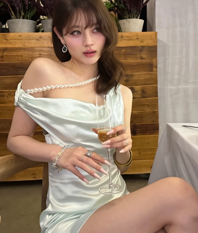 Light Green Sheath Straps Pearl Satin Prom Dress with Slit DP4251