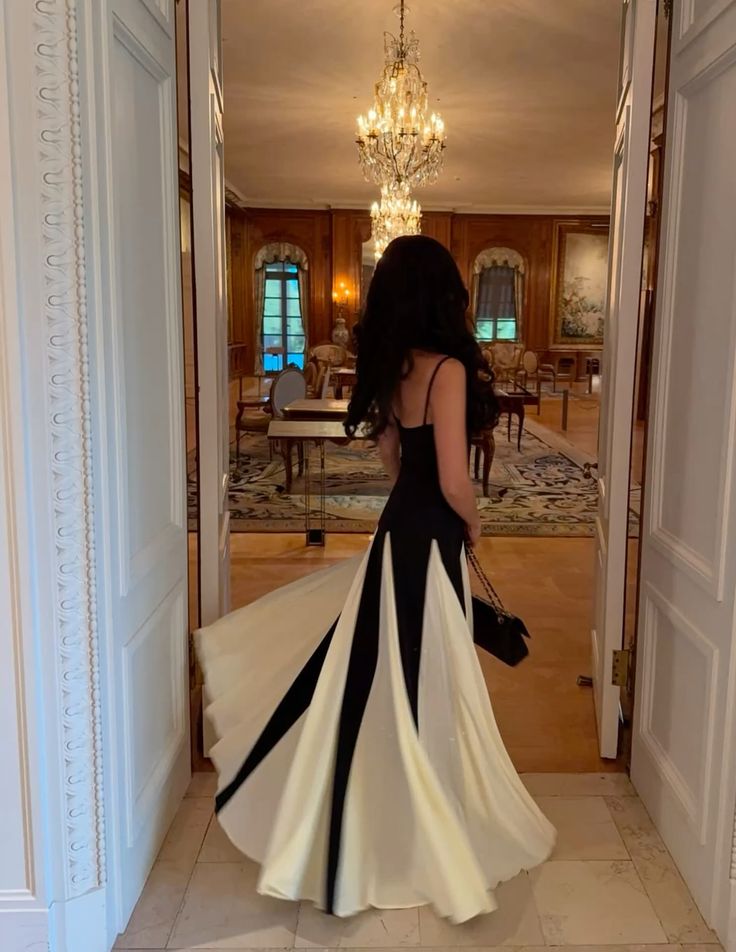 Classic A Line Spaghetti Strap Ivory Chiffon Black Satin Prom Dress Party Dress Formal Dress DP3524