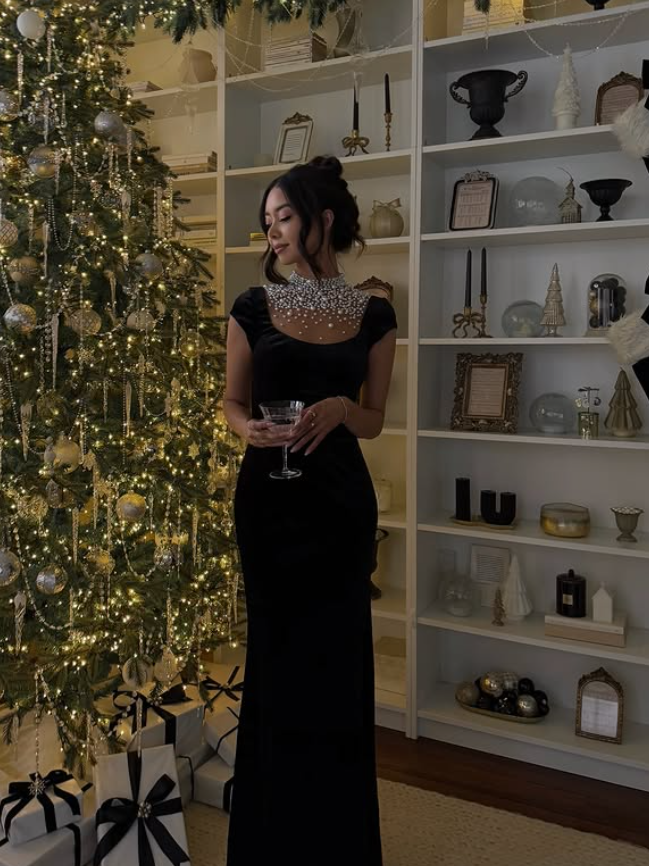 Stunning Mermaid High Neck Pearl Black Velvet Long Prom Dresses Formal Gown DP3673