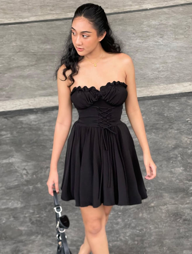Cute A Line Sweetheart Neck Black Satin Short Homecoming Dress Outfits DP1520