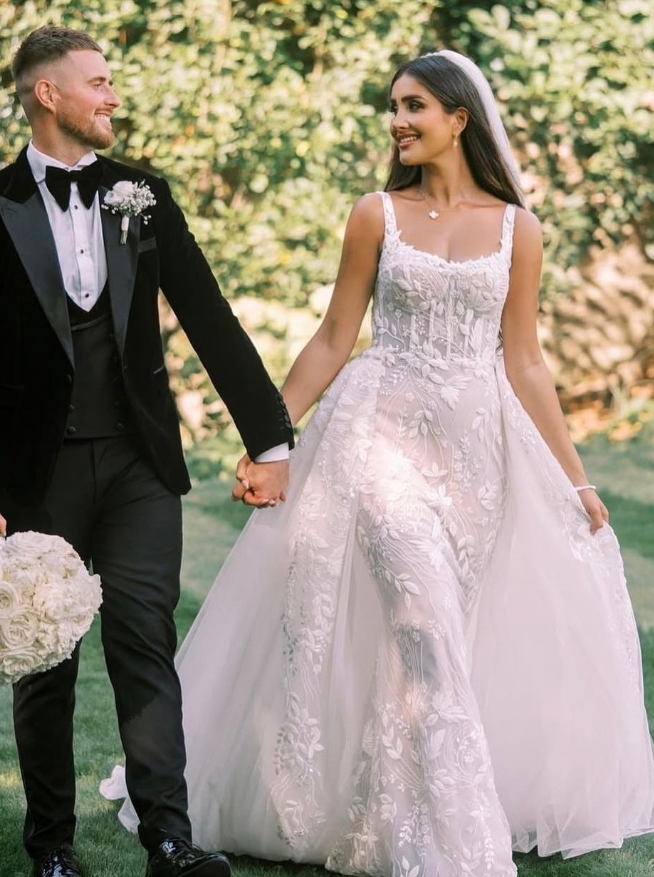 Elegant A Line Straps Embroidery White Tulle Ball Gown Wedding Dress DP1588