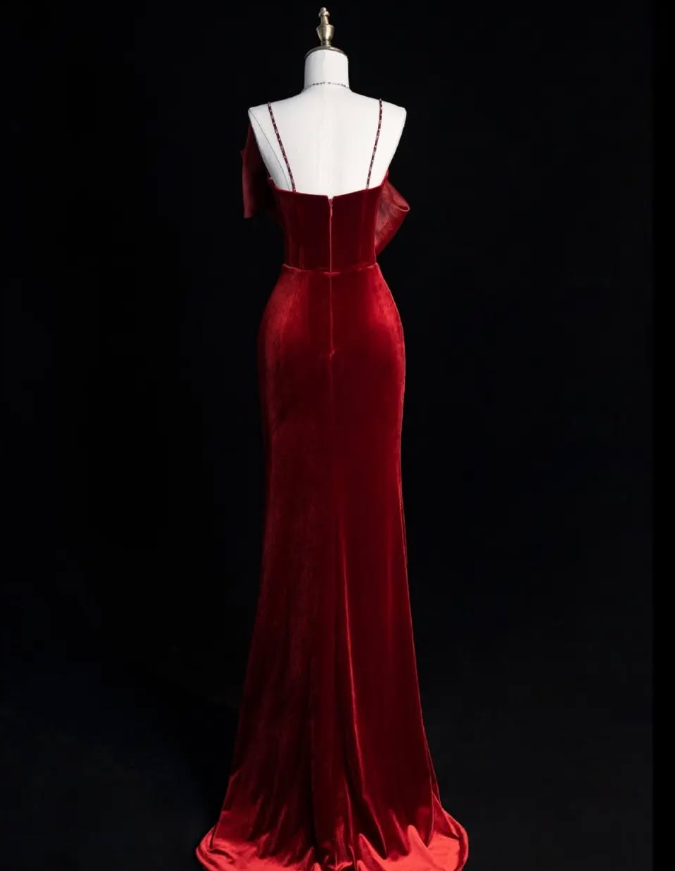 Sexy Mermaid Spaghetti Strap Burgundy Velvet Long Sweep Prom Dress Graduation Prom Dress DP2209