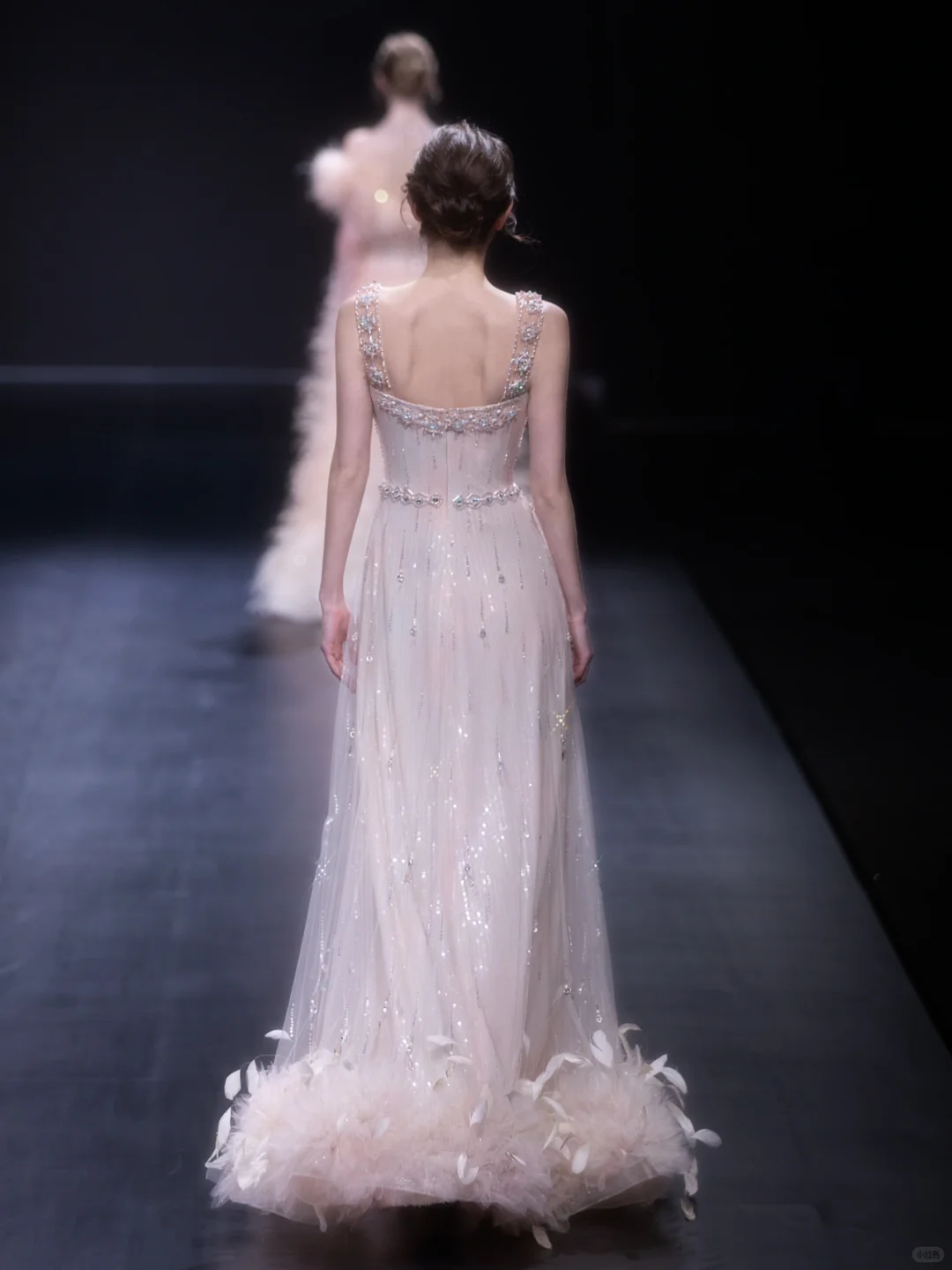 2025 Shiny A Line Straps Beaded Feather Tulle Prom Dress Evening Dress DP2798