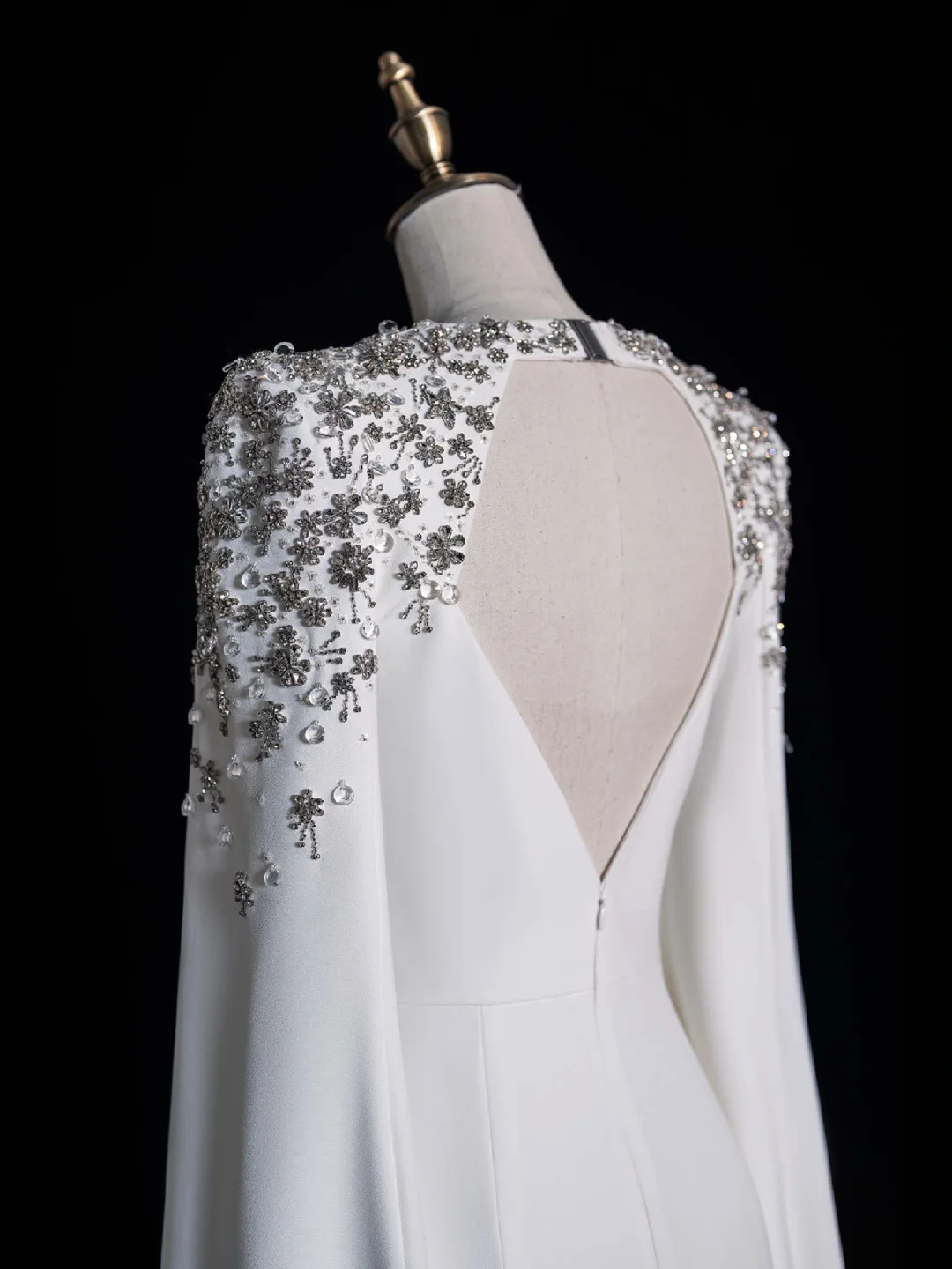 Elegant Mermaid Round Long Sleeve Beaded White Satin Party Dress Evening Dress DP2286