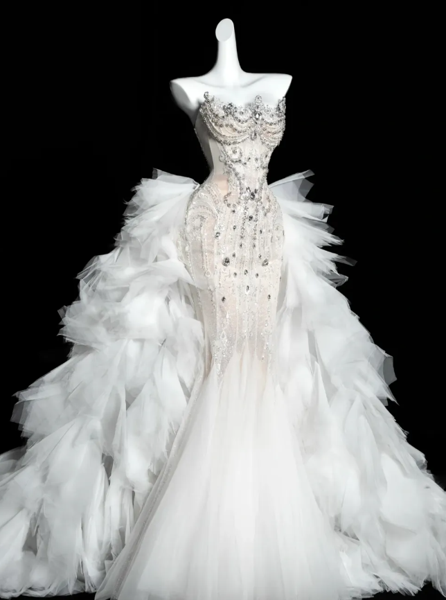 Charming Mermaid Strapless Rhinestone White Tulle Long Prom Dress DP2751