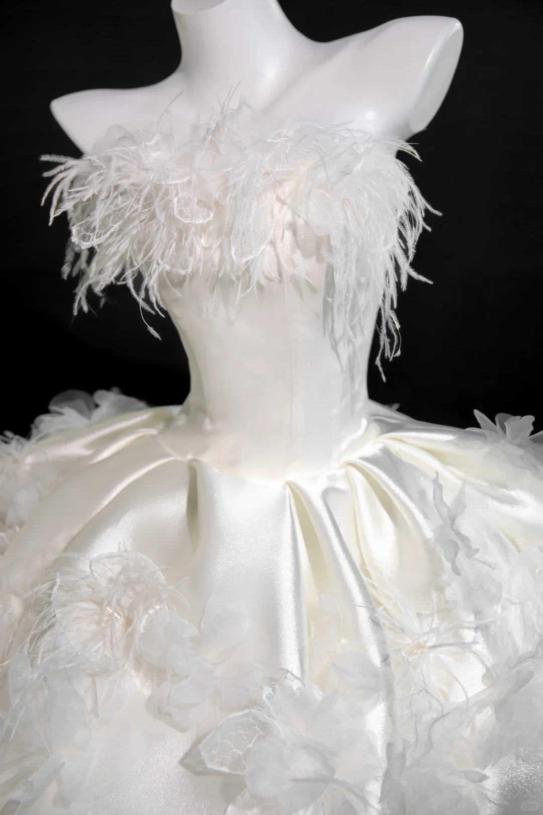 White A Line Strapless Feather Satin Short Homecoming Dress Cocktail Dress DP2643